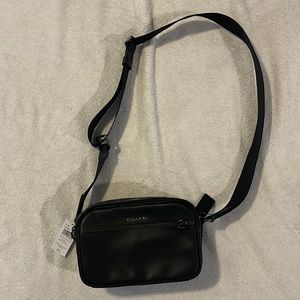 NWT COACH Graham XBODY BLACK. M/F. Multi purpose. Classy Man Bag/Women’s Handbag